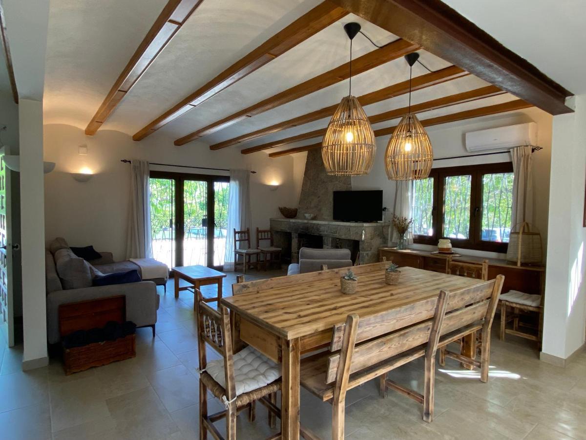 Mas Les Oliveres Vila Seca Extérieur photo